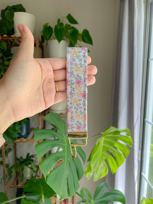 Cottage Core Spring Floral Wristlet