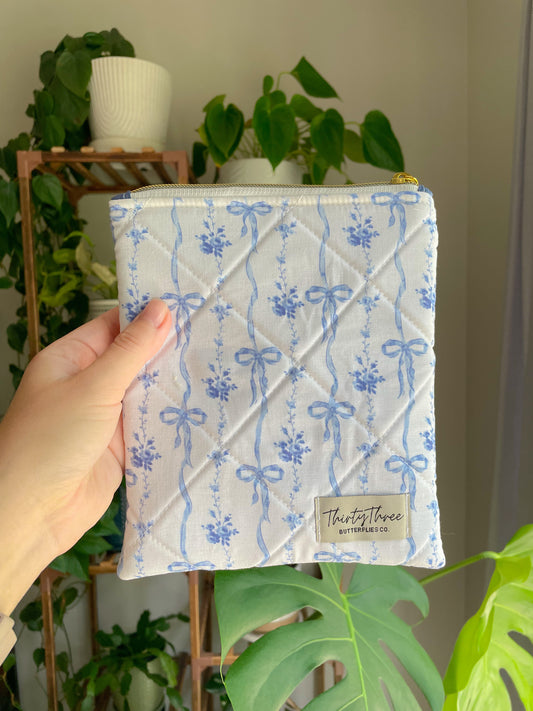 Cottage Core Denim Bows E-Reader Sleeve